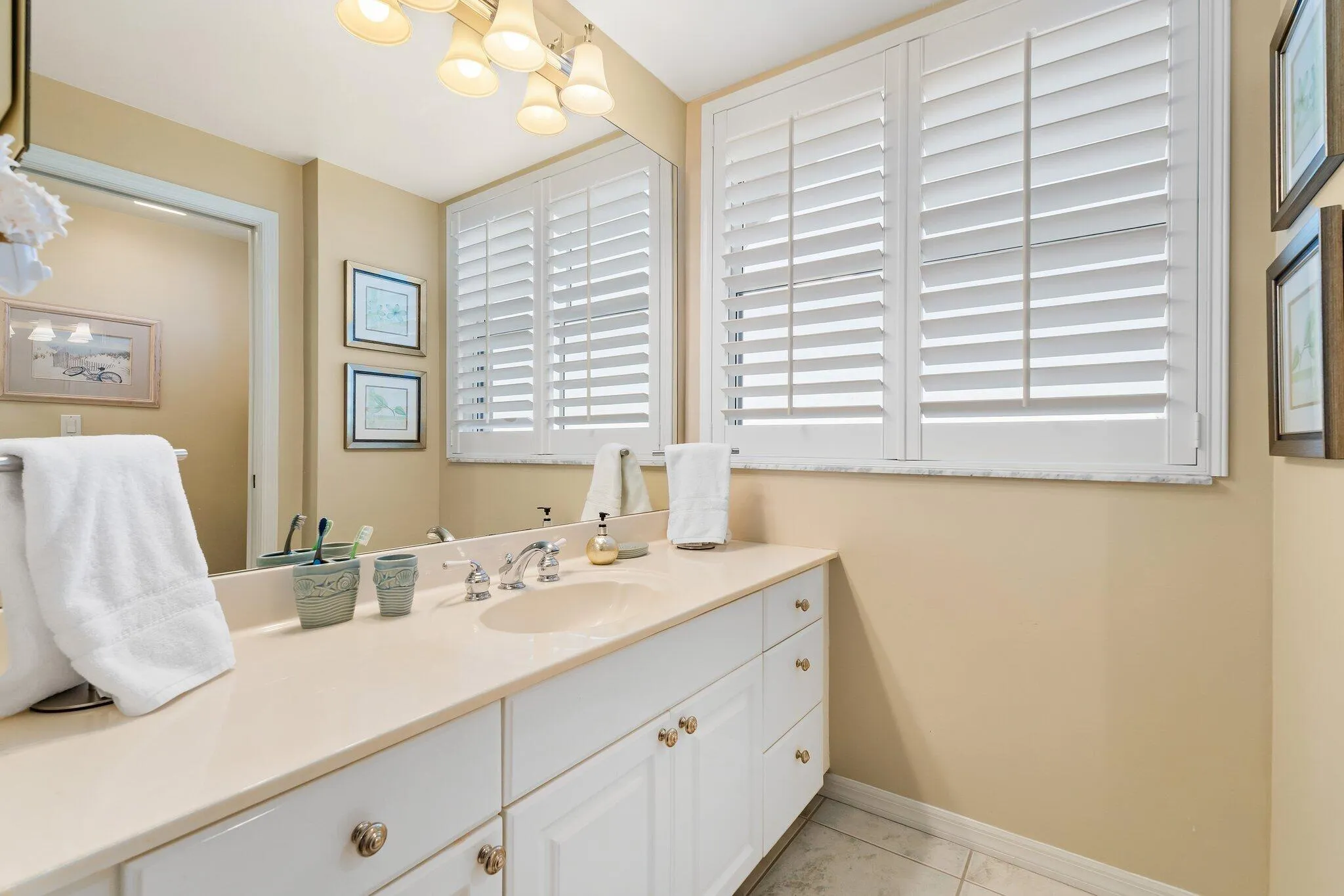 jupiter-condo-bathroom-vanity.jpg