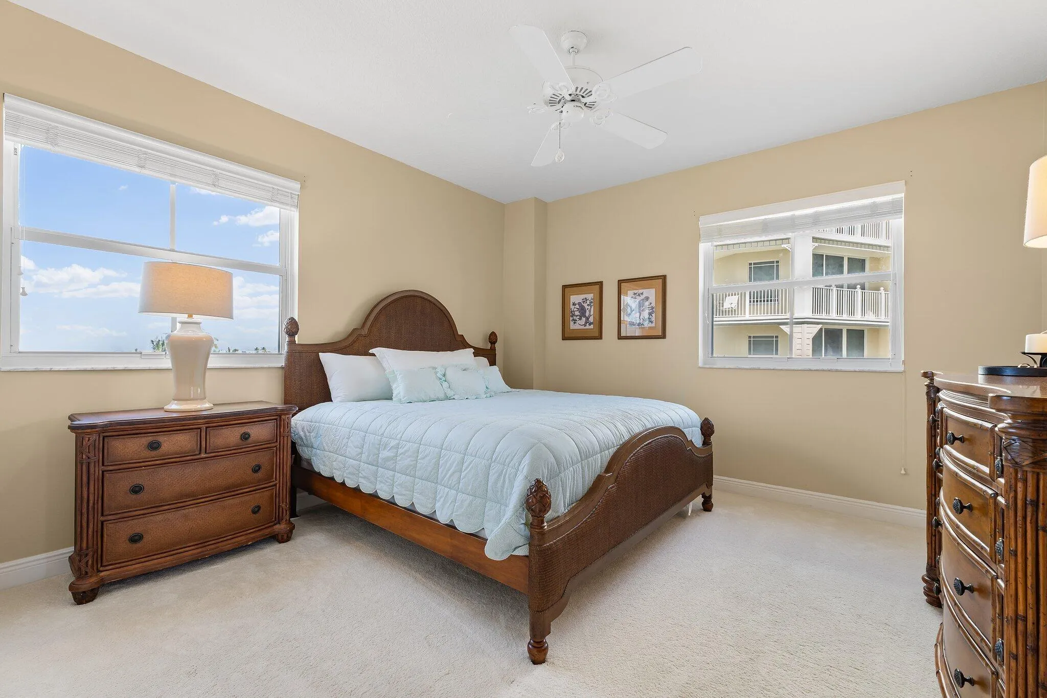 jupiter-condo-guest-bedroom.jpg