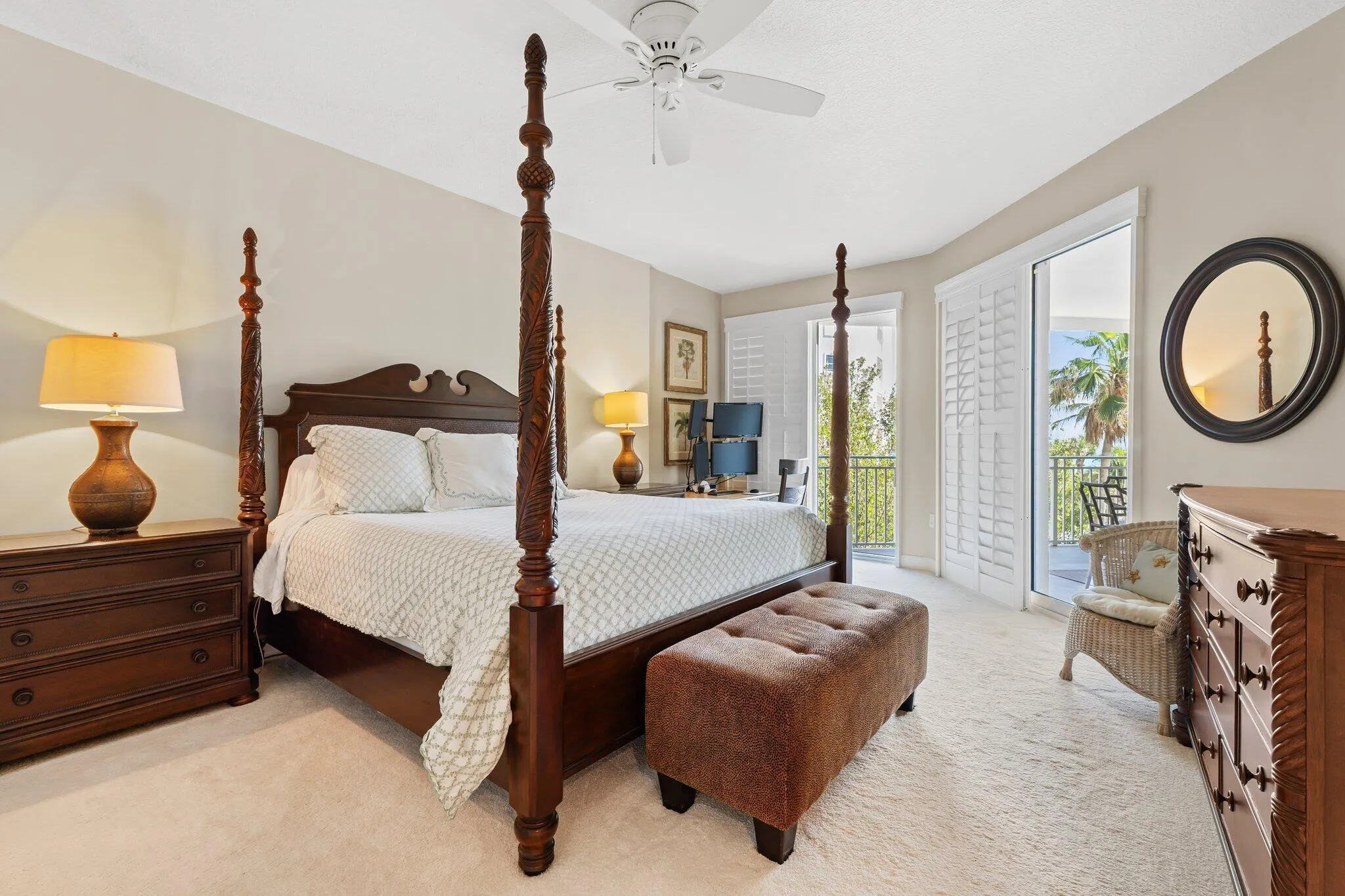 jupiter-condo-bedroom-large.jpg