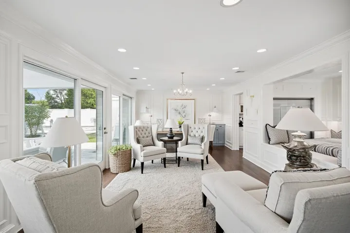 Virtually Staged Garden Room