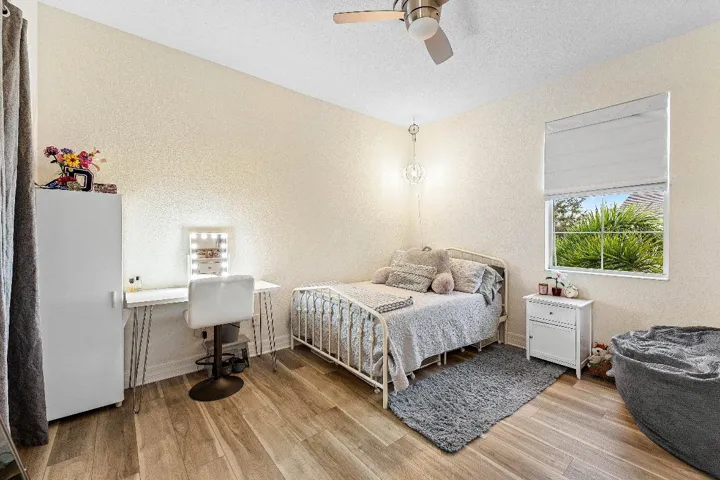 025-1056CommunityDrive-Jupiter-FL-33458-