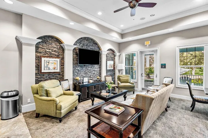 044-1056CommunityDrive-Jupiter-FL-33458-