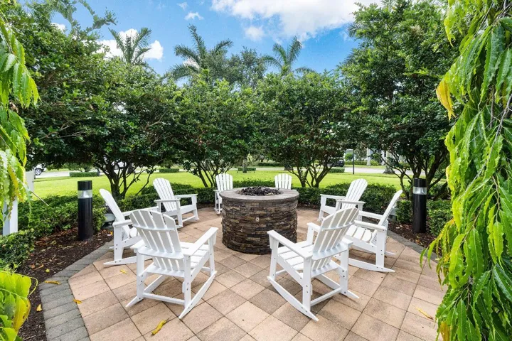 039-1056CommunityDrive-Jupiter-FL-33458-