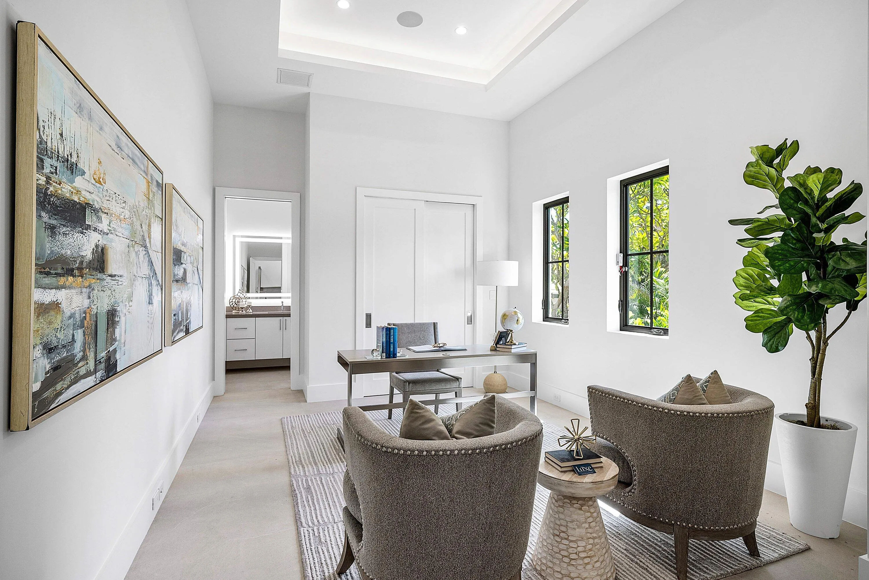 First floor office/gym/bedroom