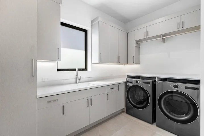 2nd Floor Laundry