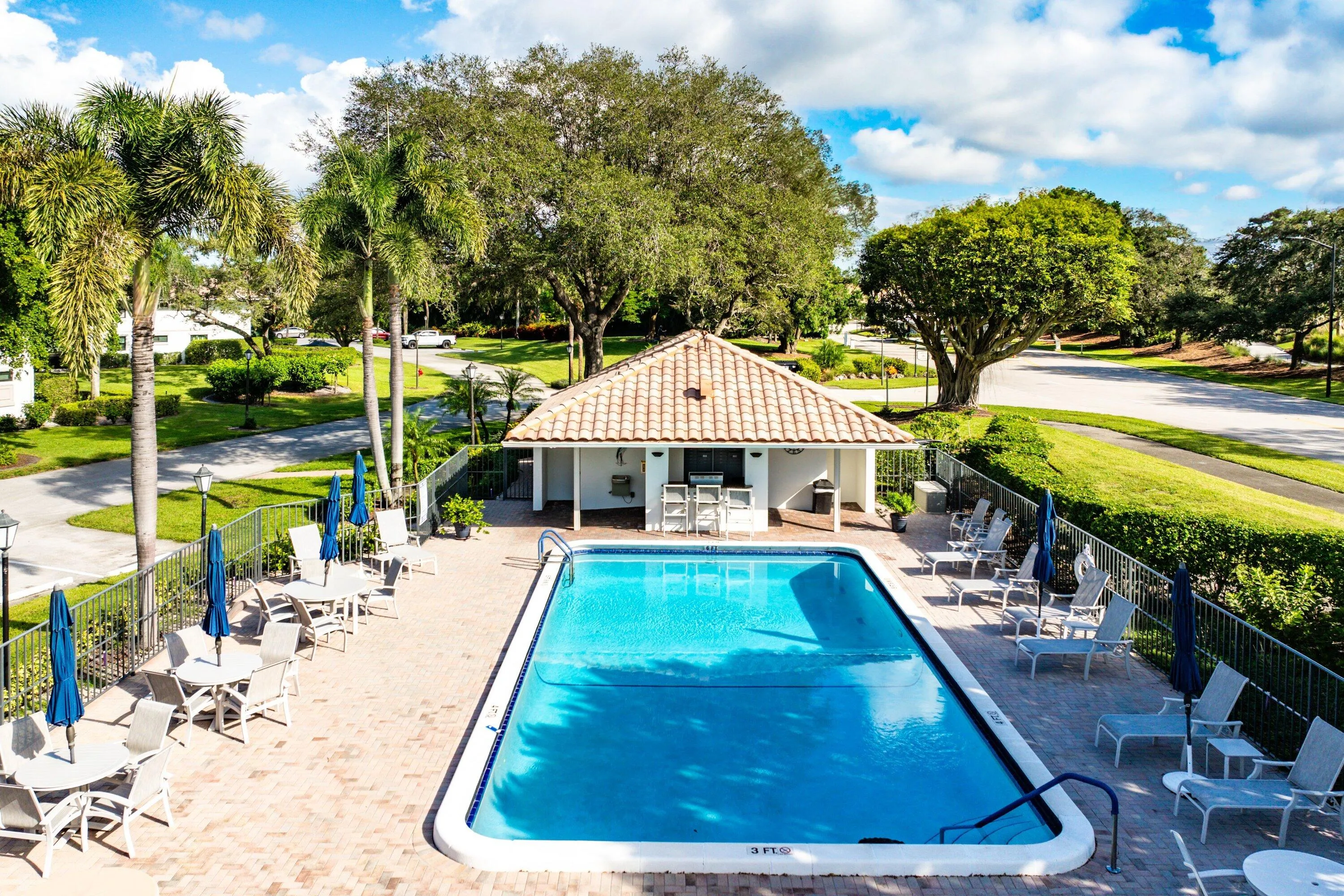 Area Pool