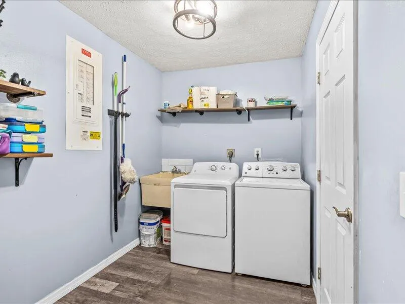 Property photo 23