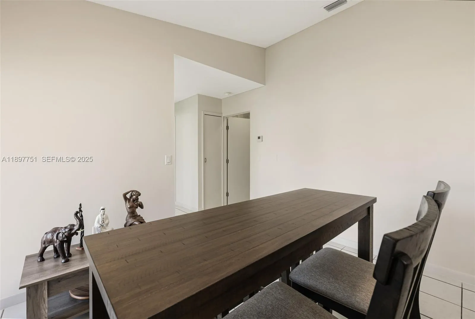 Property photo 106
