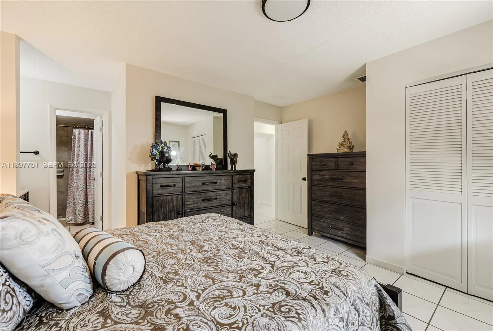 Property photo 208
