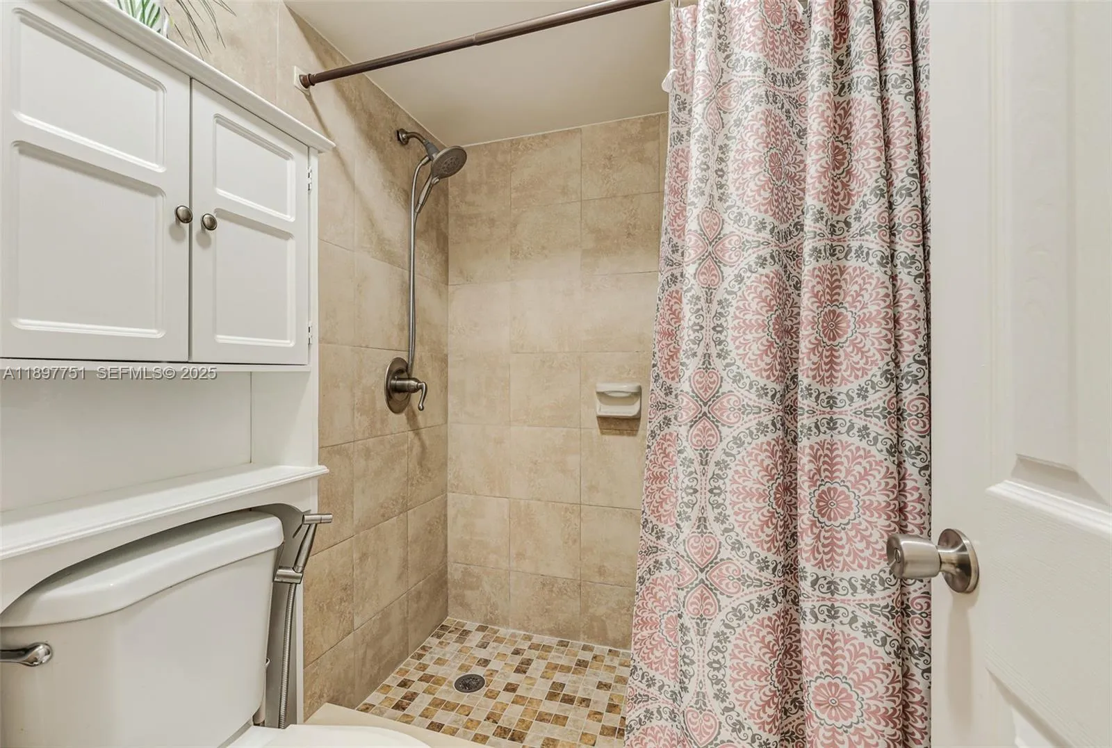 Property photo 104