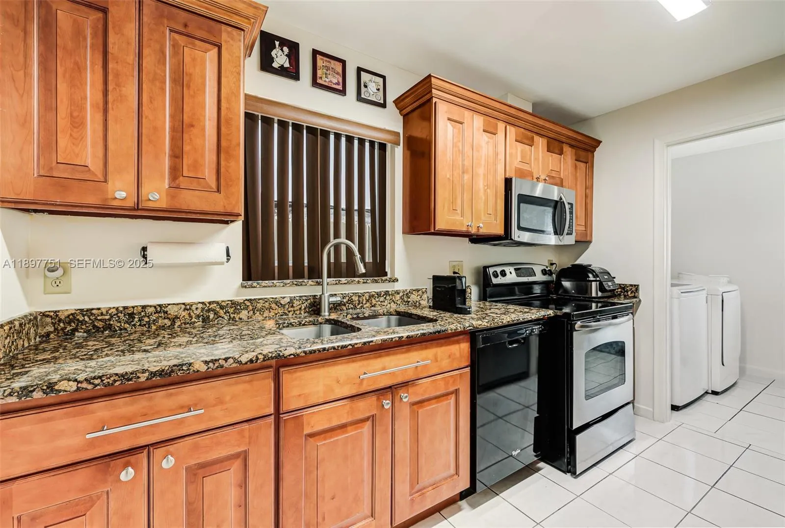 Property photo 121