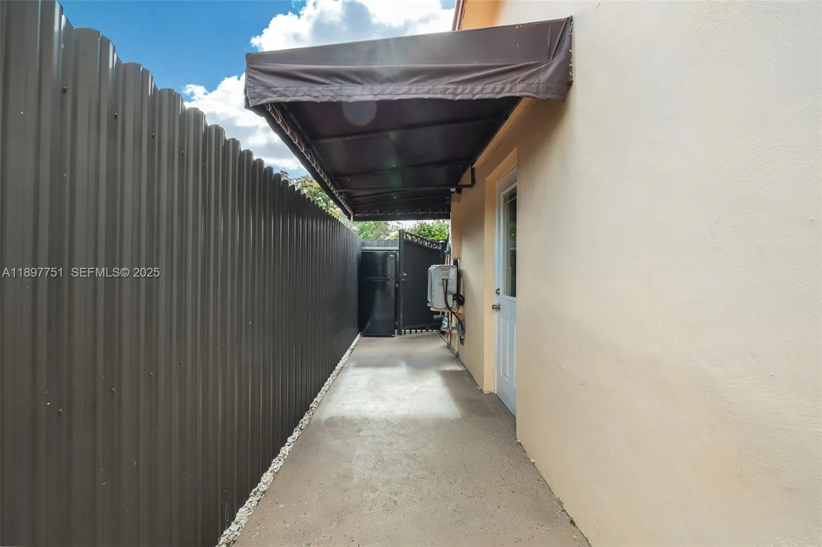 Property photo 190