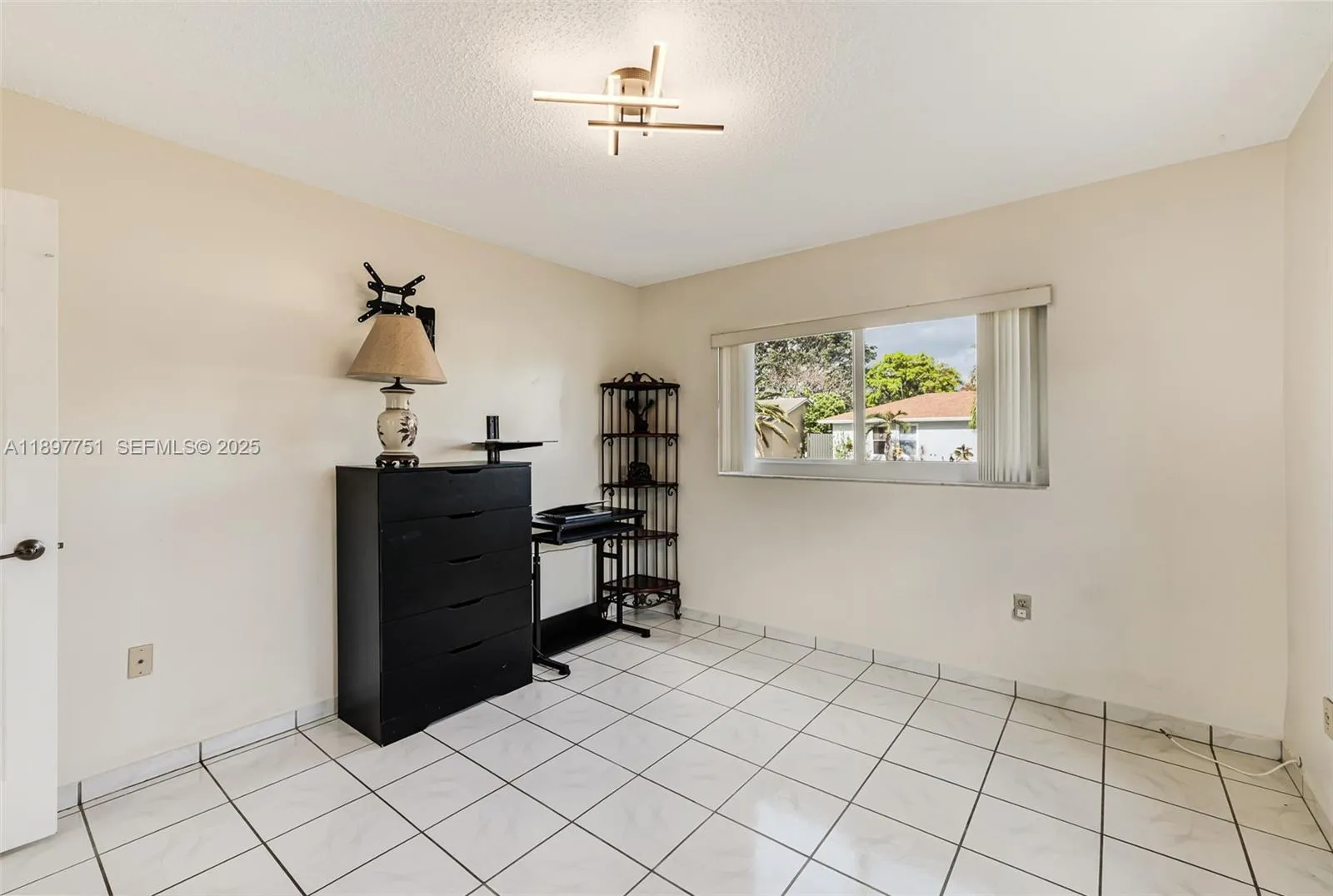 Property photo 143