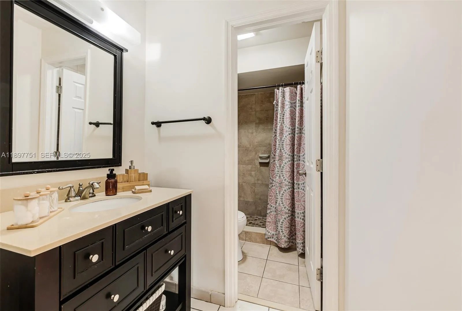 Property photo 213
