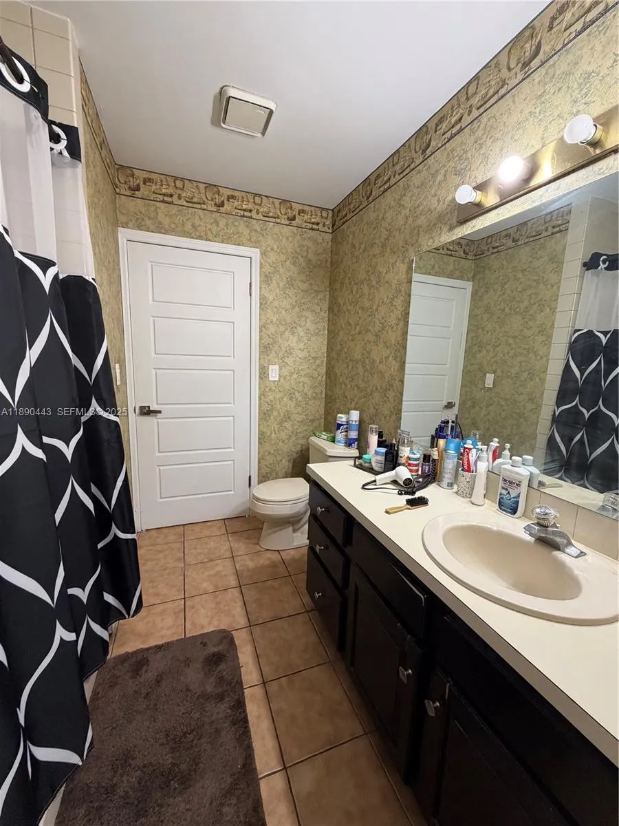 Property photo 44