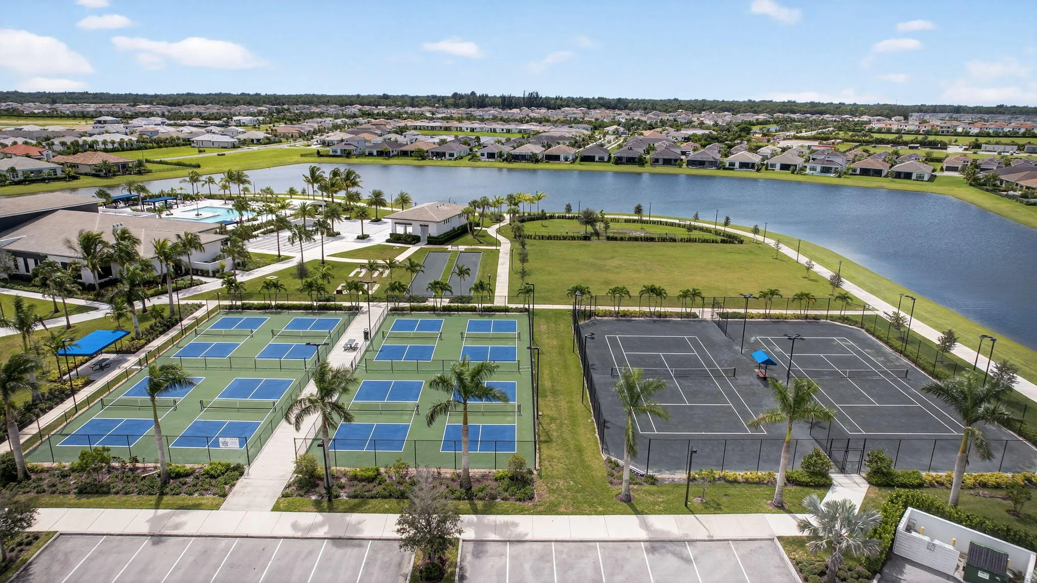 COMMUNITY AMENITIES