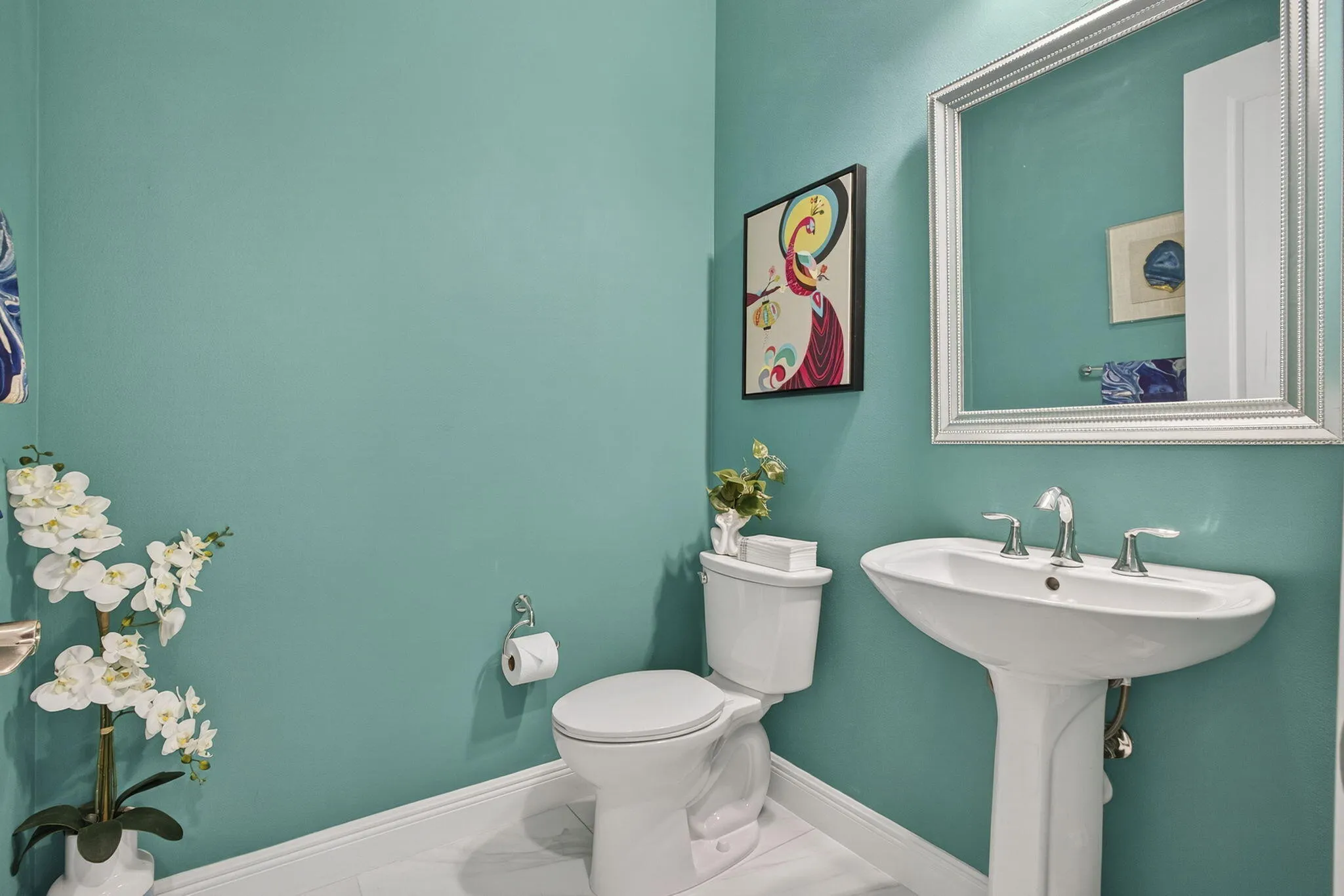 POWDER ROOM