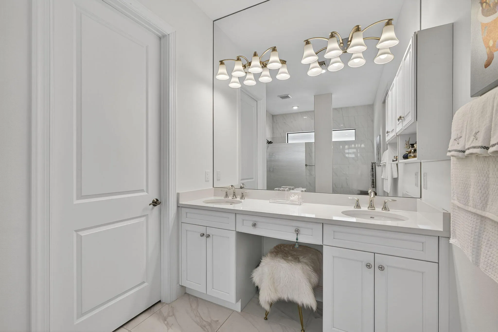 DUAL SINK