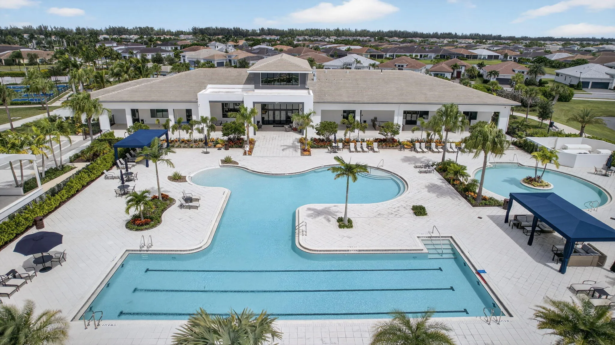 COMMUNITY AMENITIES