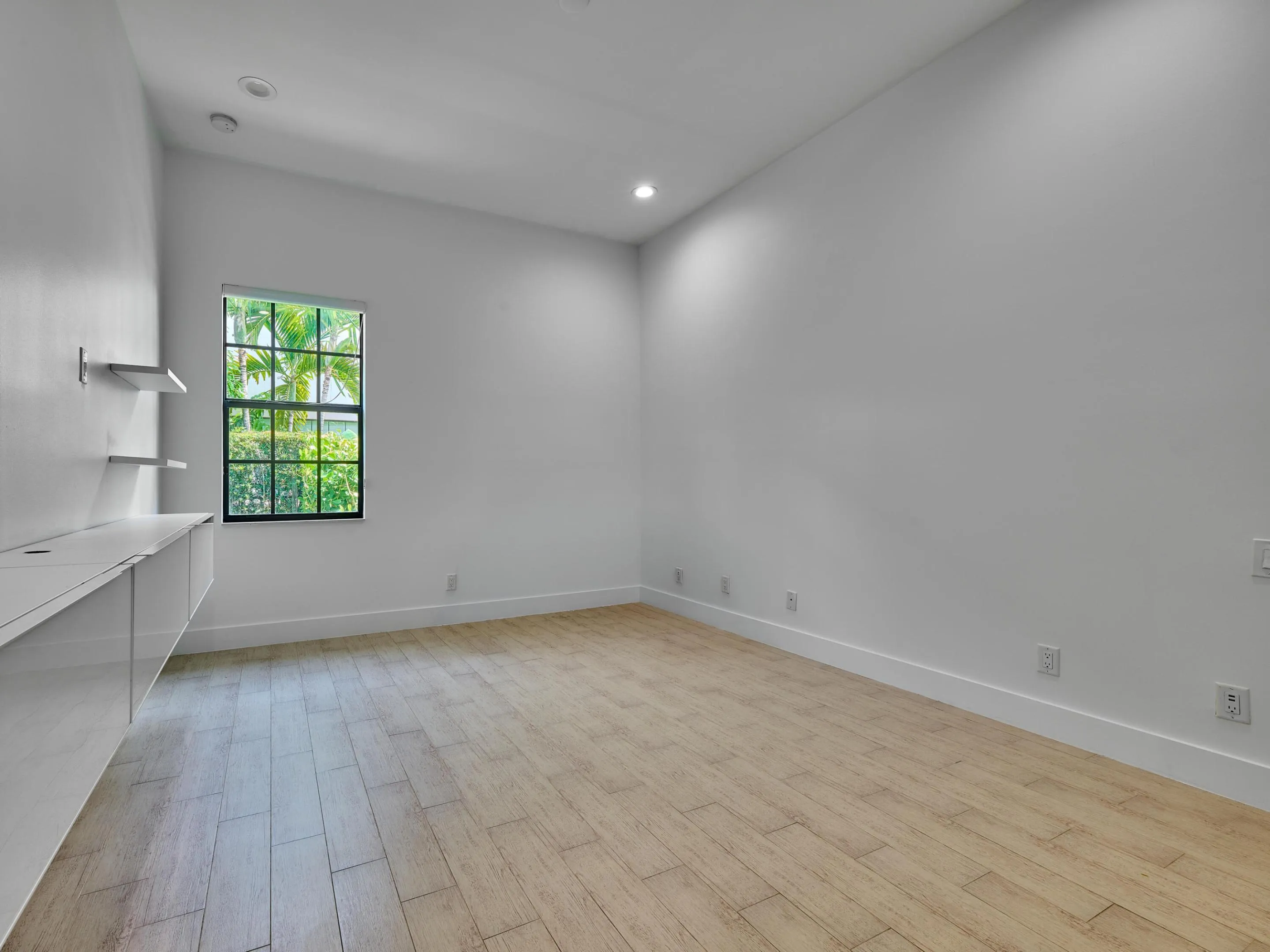 Property photo 76