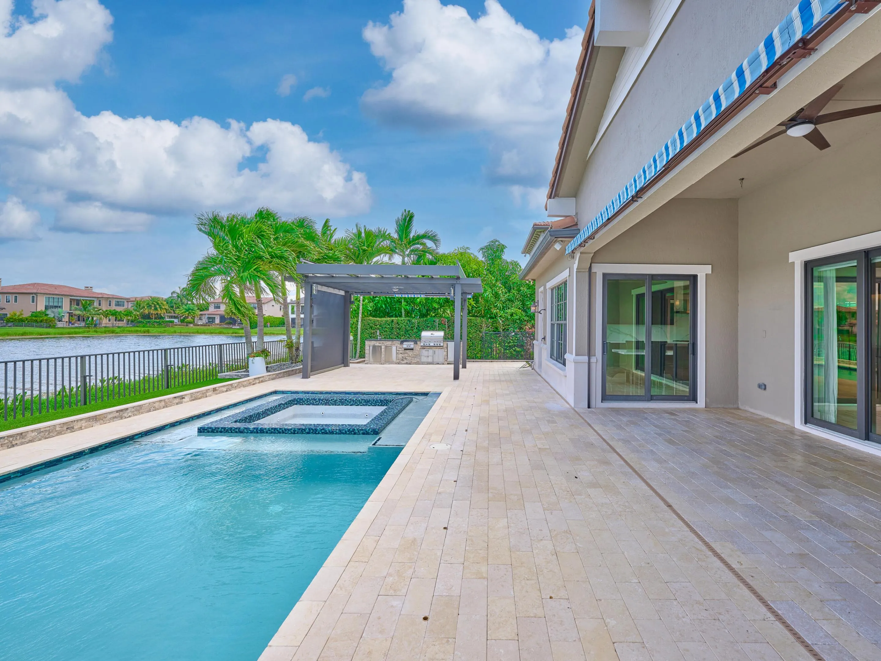 Property photo 25