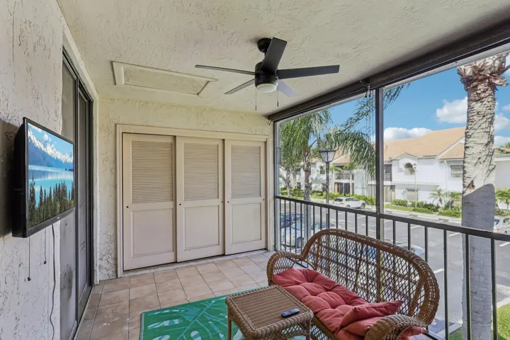 31-web-or-mls-Firenze Dr-S1510-031