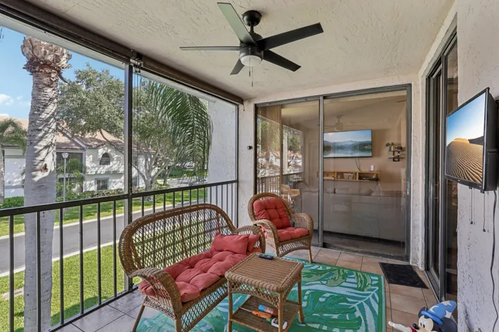 33-web-or-mls-Firenze Dr-S1510-033