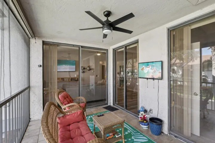 32-web-or-mls-Firenze Dr-S1510-032