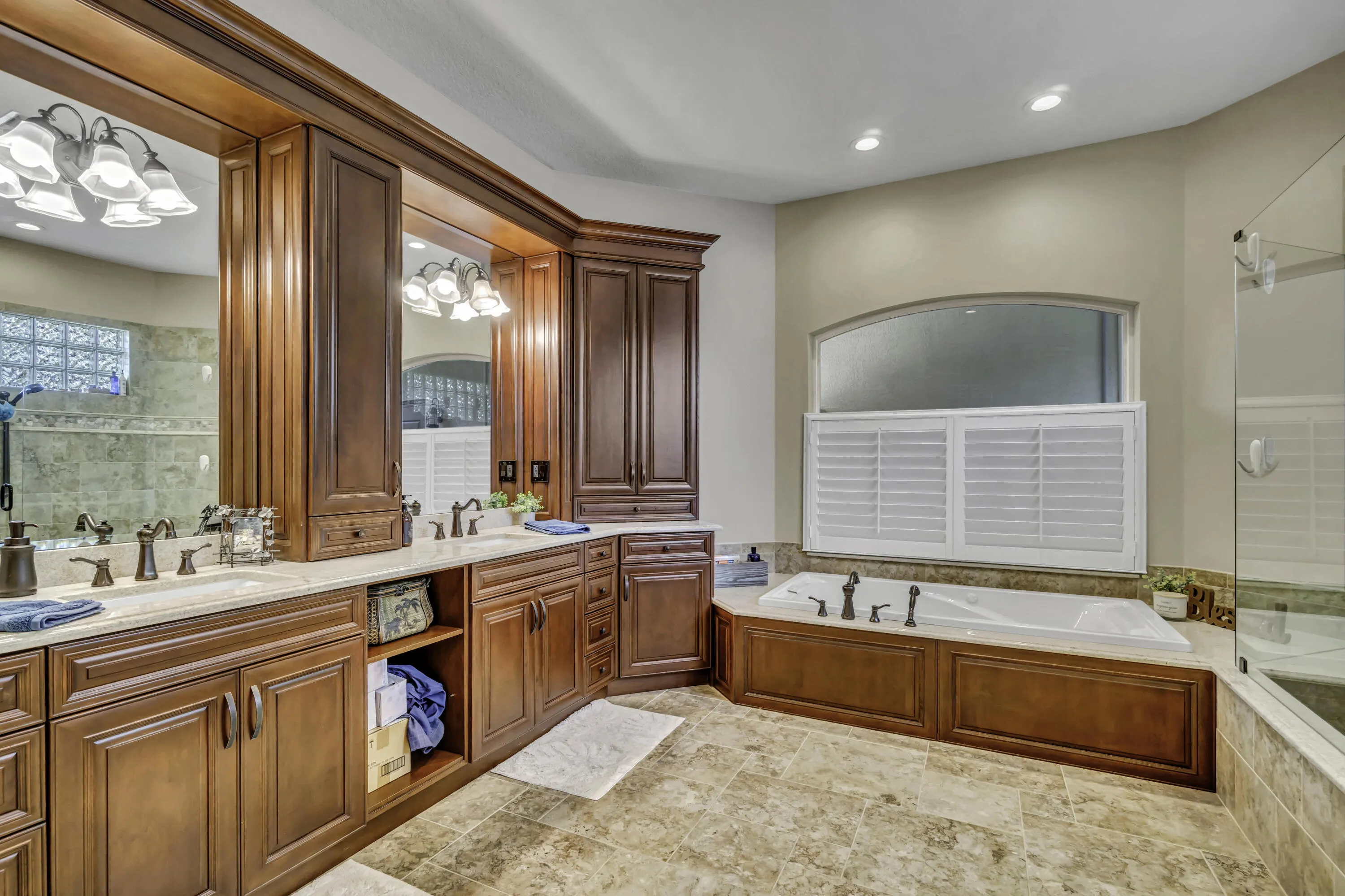 Property photo 45