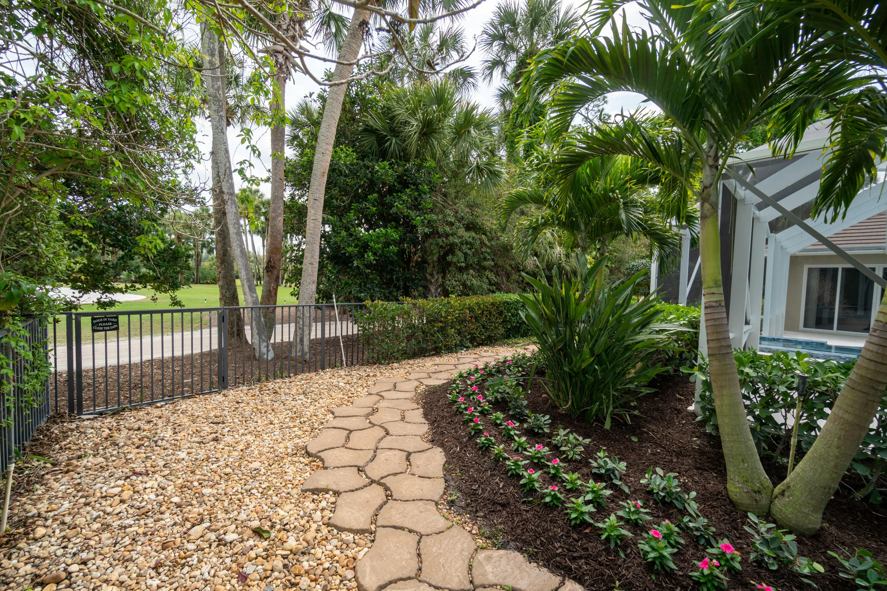 Property photo 64