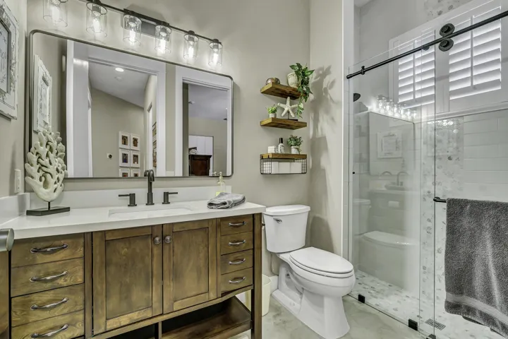 Bedroom 2 Ensuite