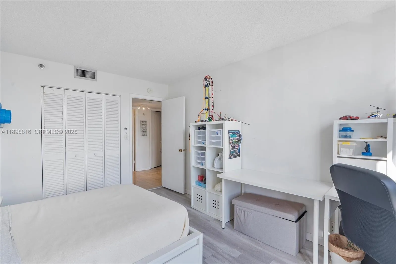Property photo 33