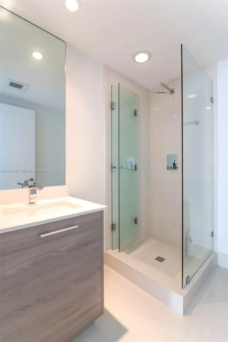 Property photo 64