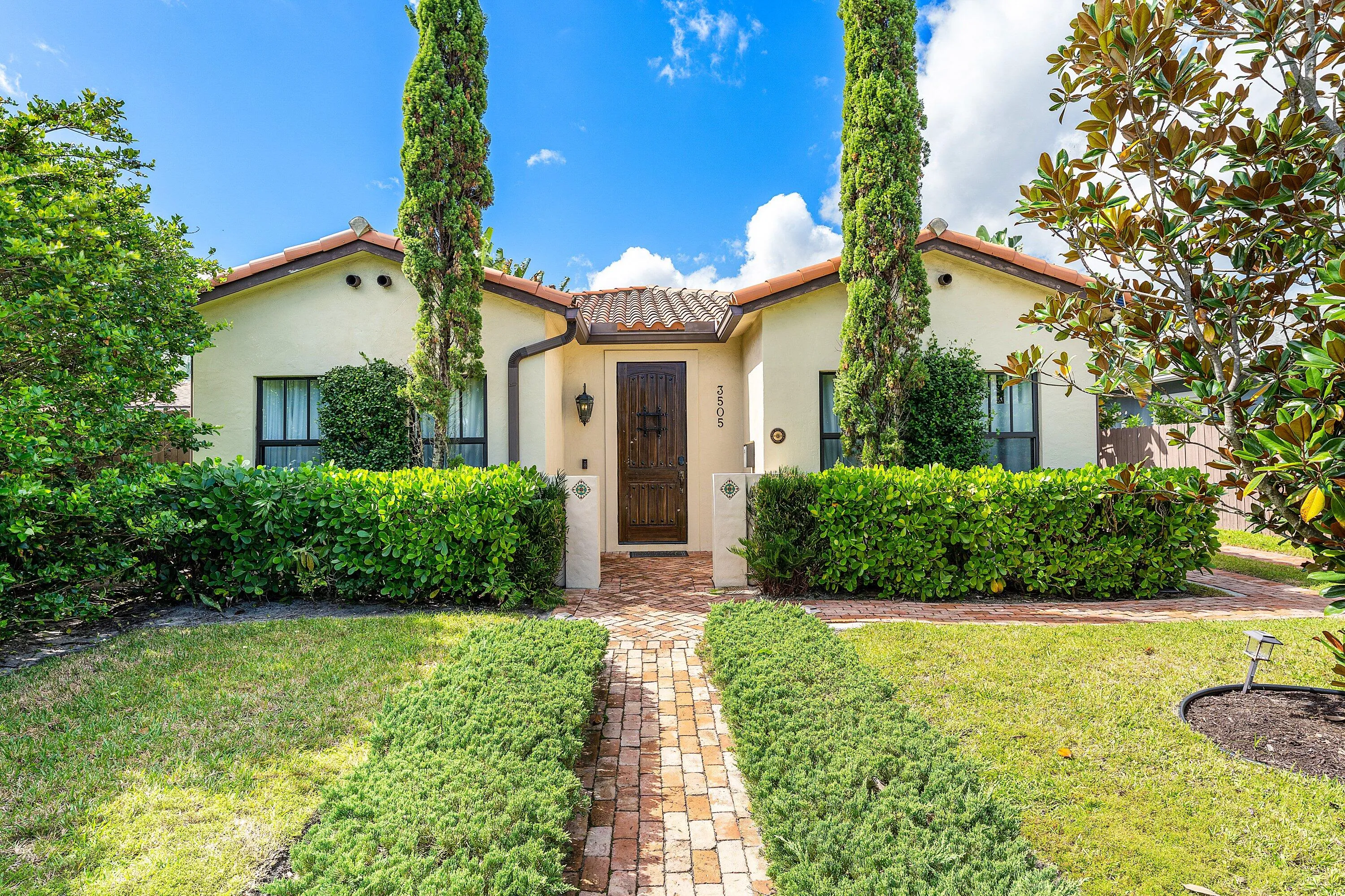 002-3505PoinsettiaAvenue-WestPalmBeach-F