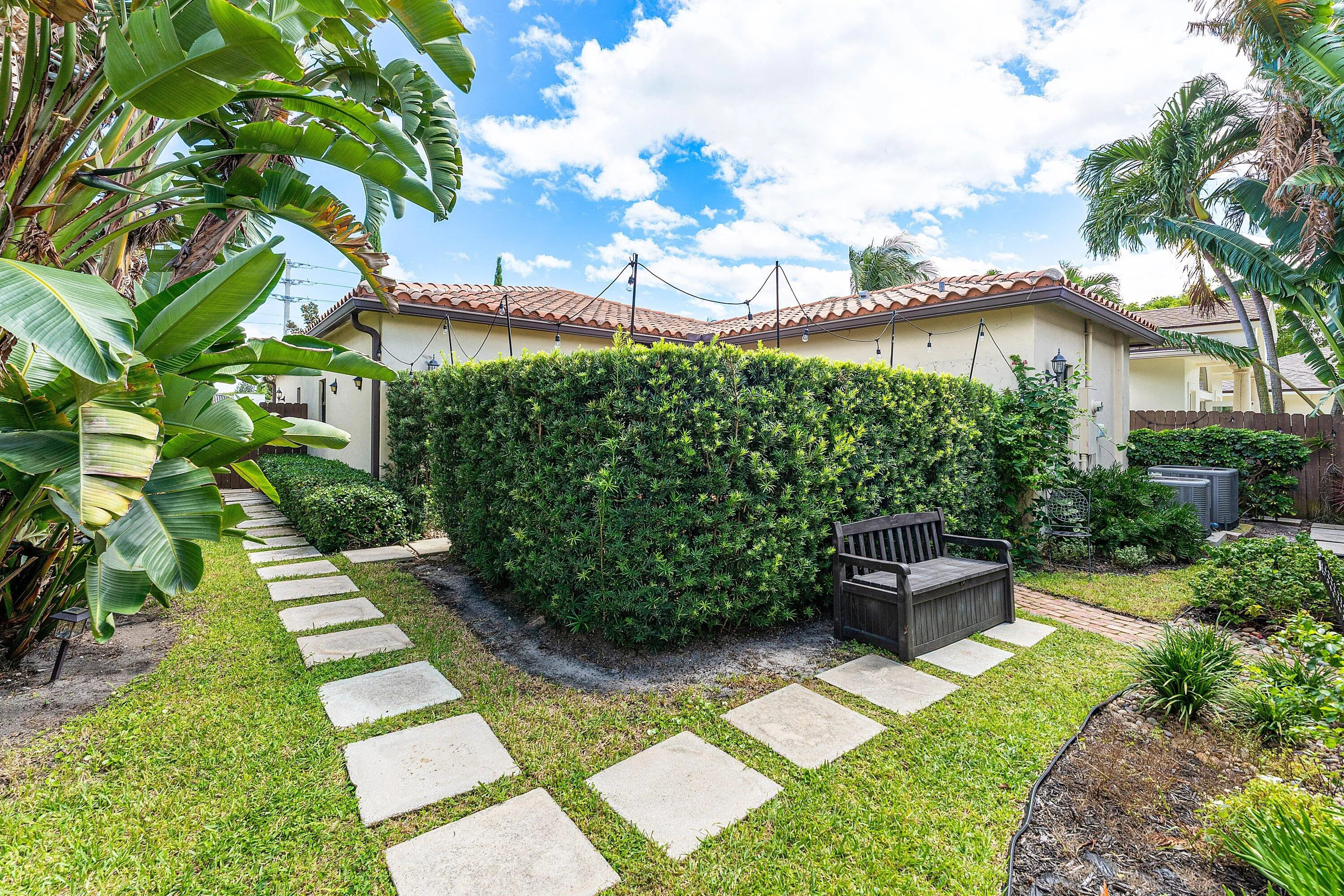 008-3505PoinsettiaAvenue-WestPalmBeach-F