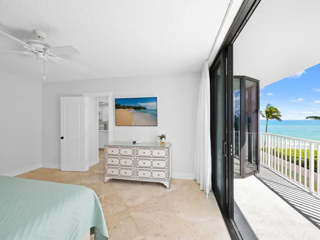 Primary to balcony