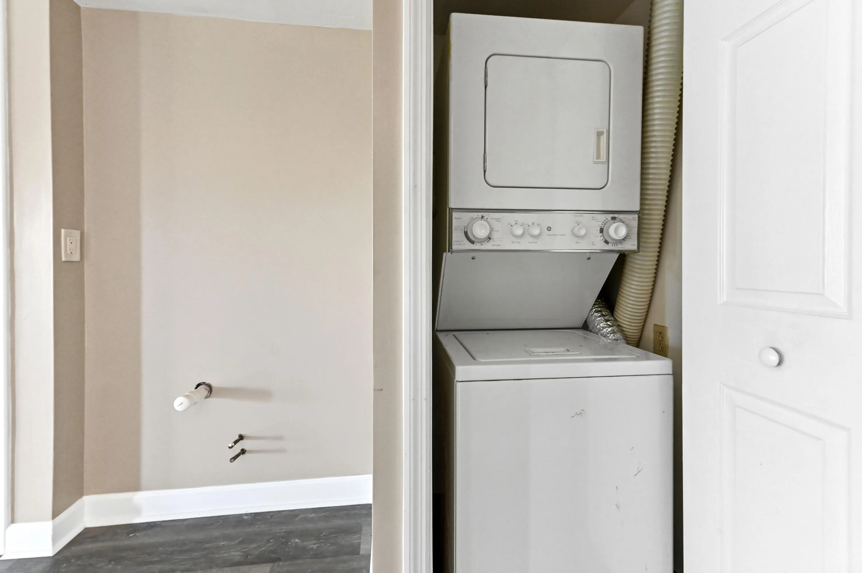 08 Laundry 01