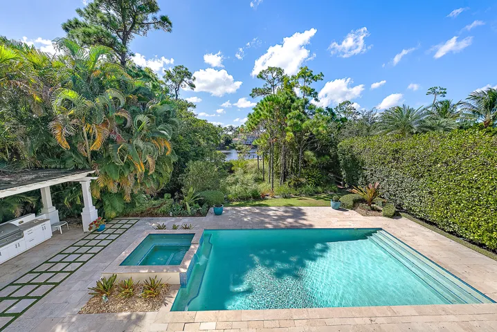 18706 SE St Augustine Way (51)