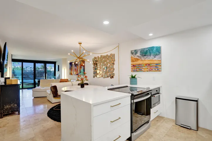 Condo For Rent in Delray Racquet Club