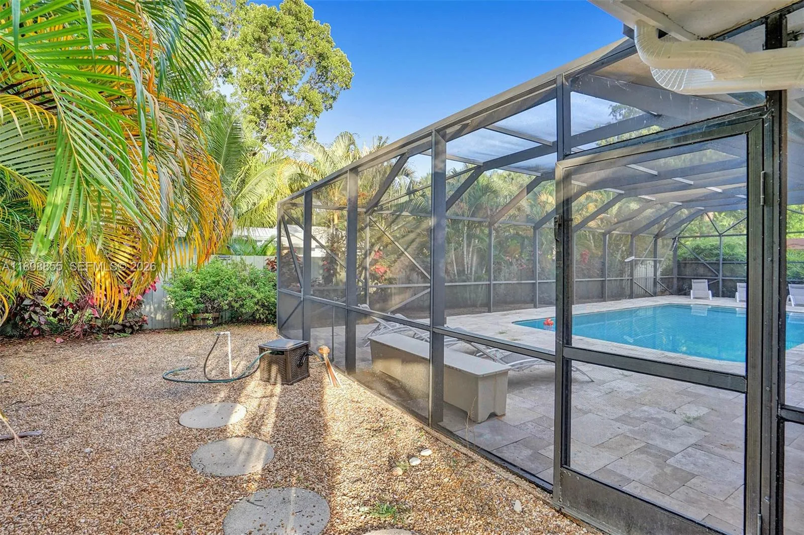 Property photo 77