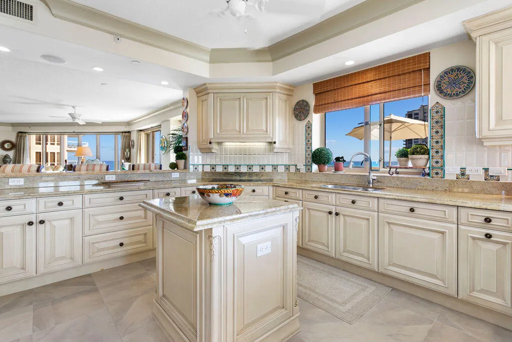 6a kitchen 2