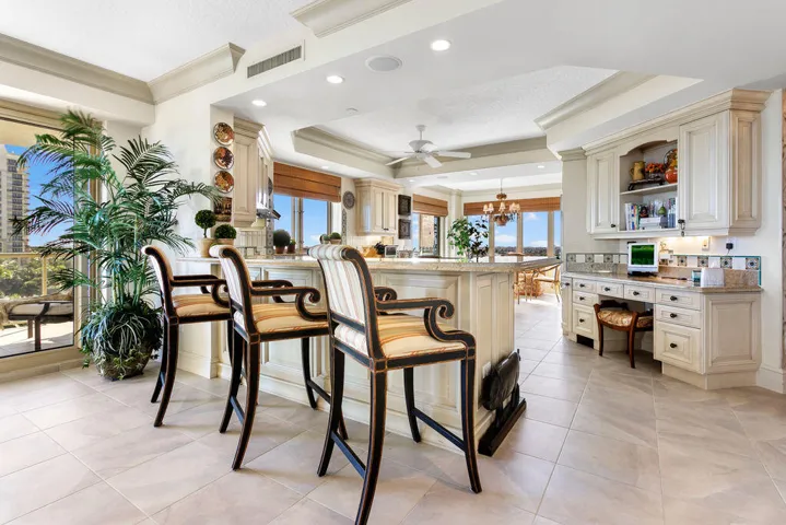 6a living to kitchen