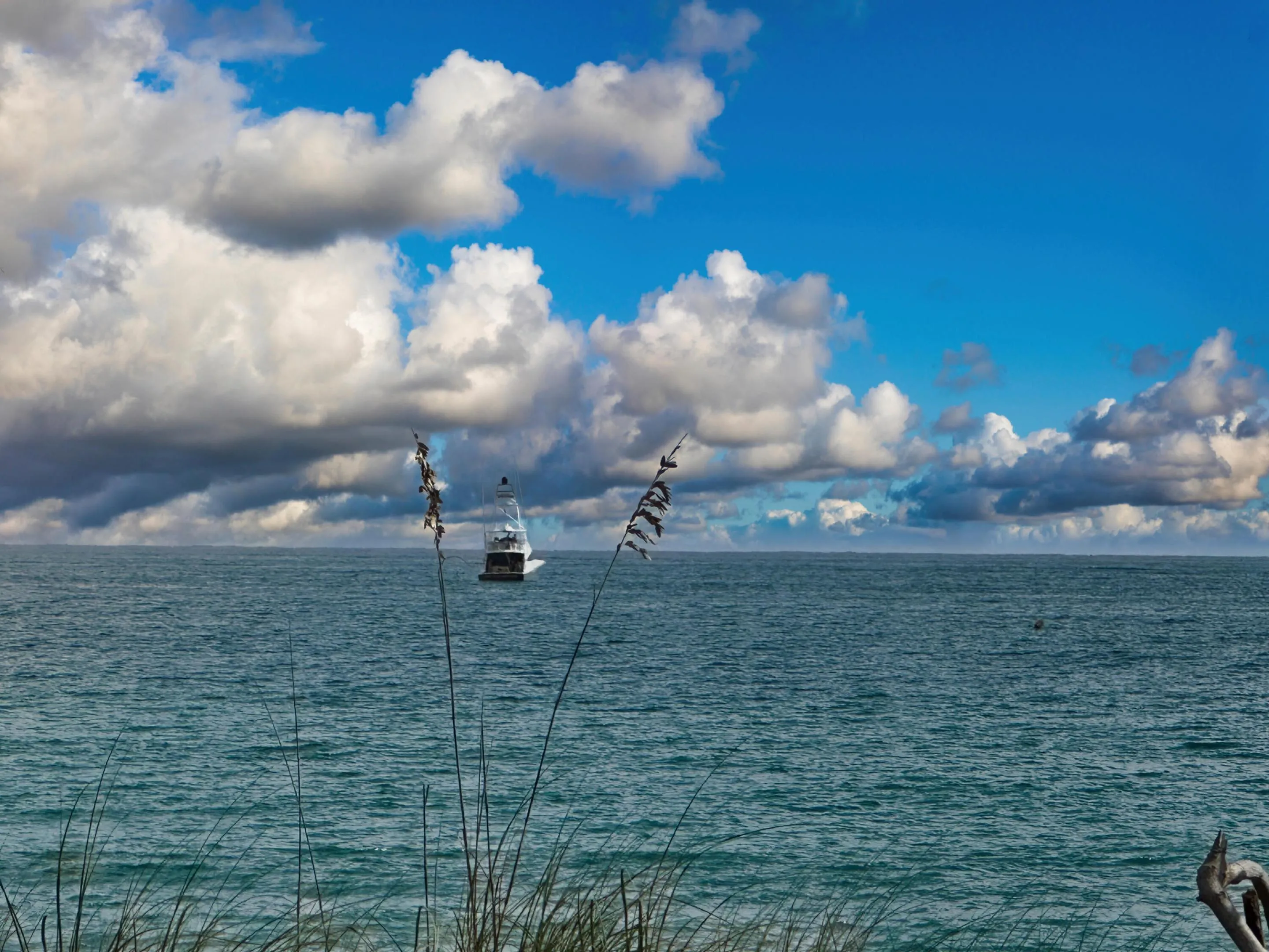 FISHING BOAT