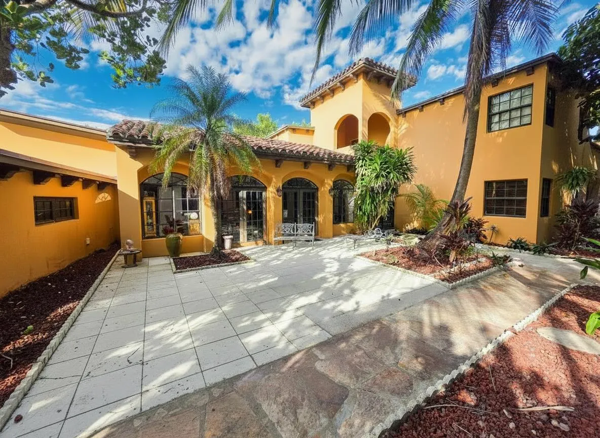 COURTYARD