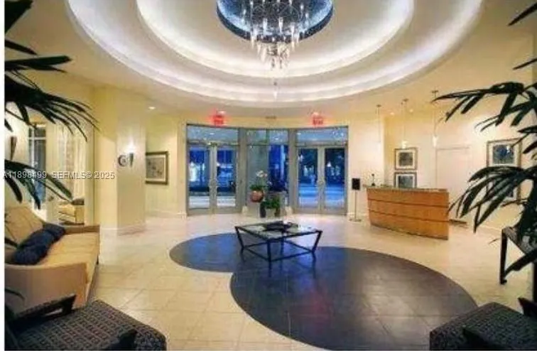 Lobby with 24 hour Security / Reception Desk.