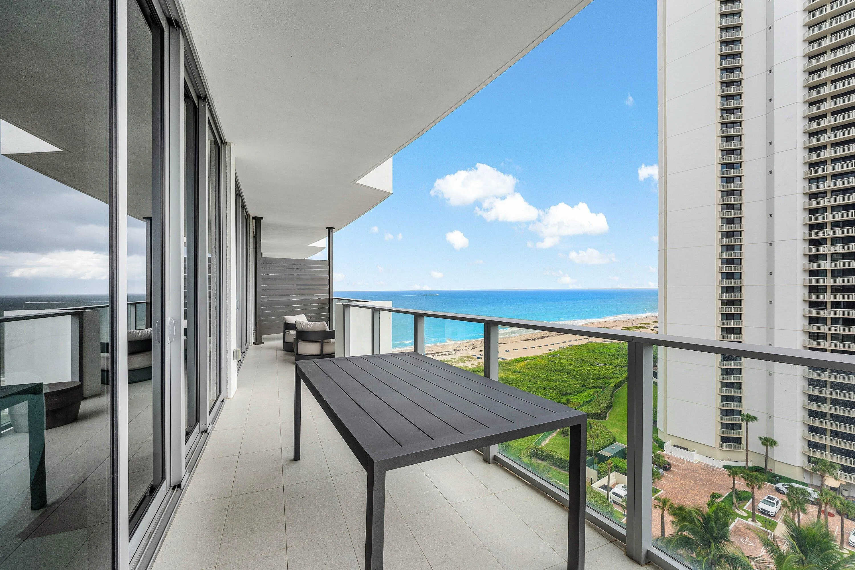 024-3100NorthOceanDrive-H1107-RivieraBea