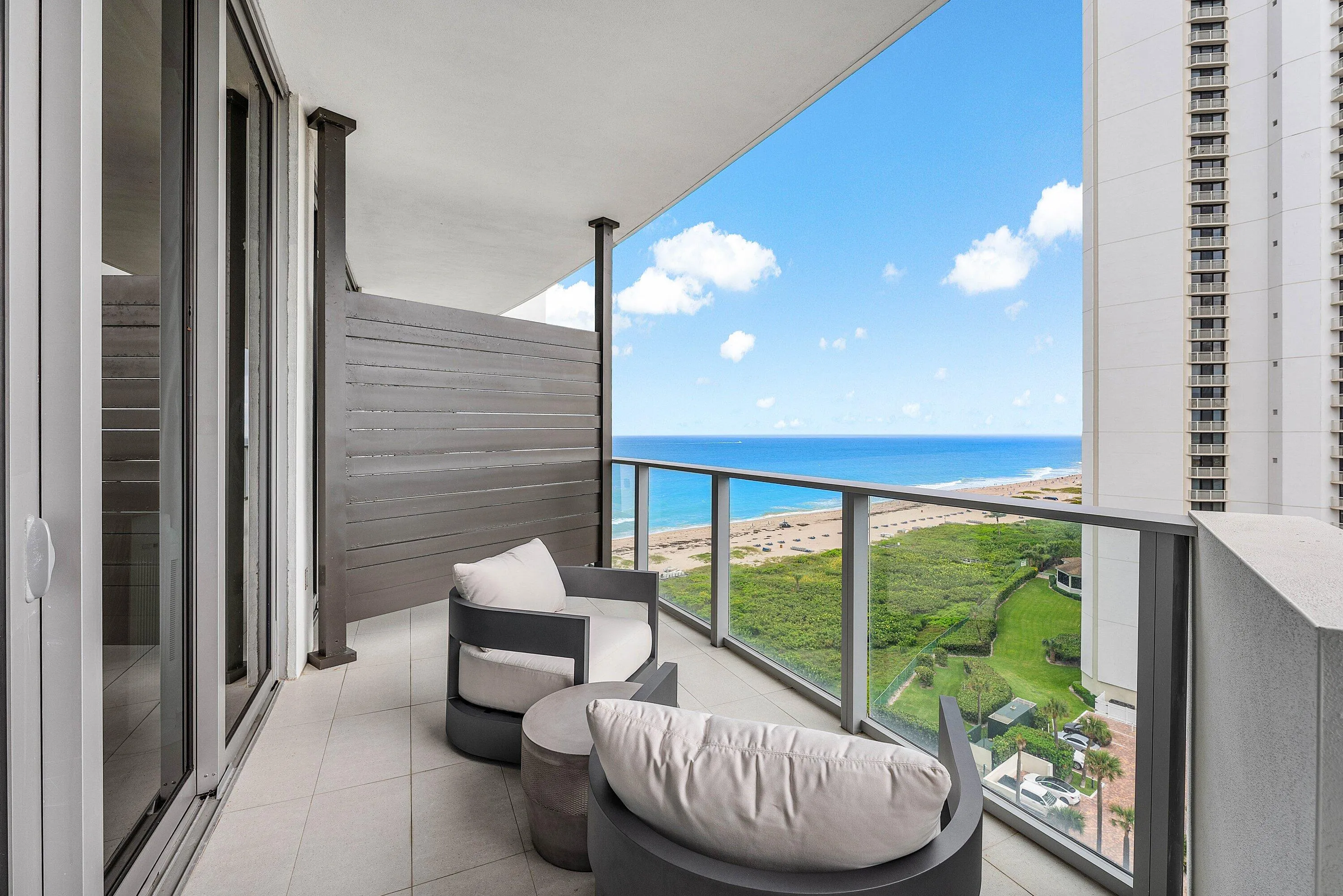 025-3100NorthOceanDrive-H1107-RivieraBea
