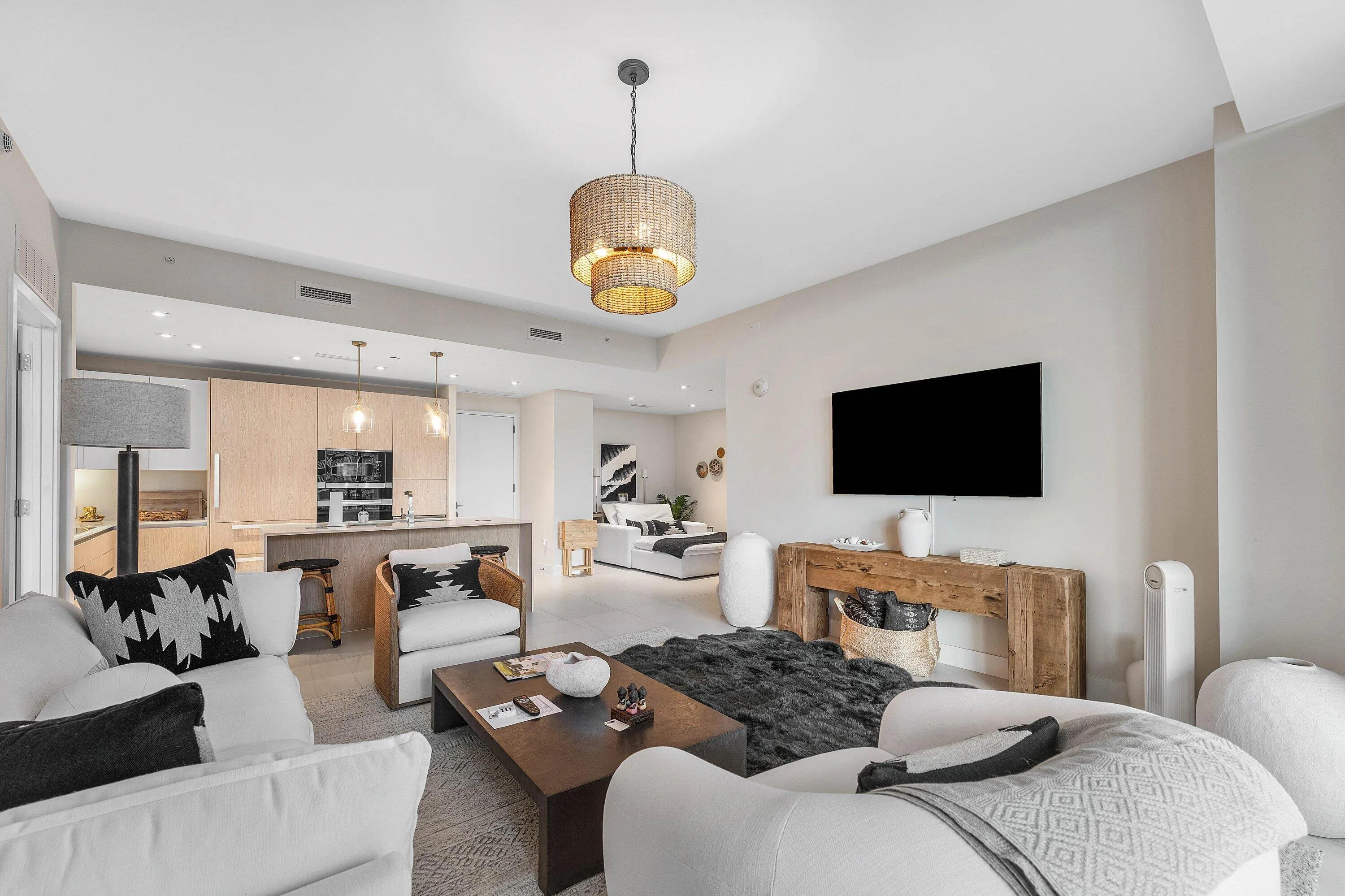 008-3100NorthOceanDrive-H1107-RivieraBea