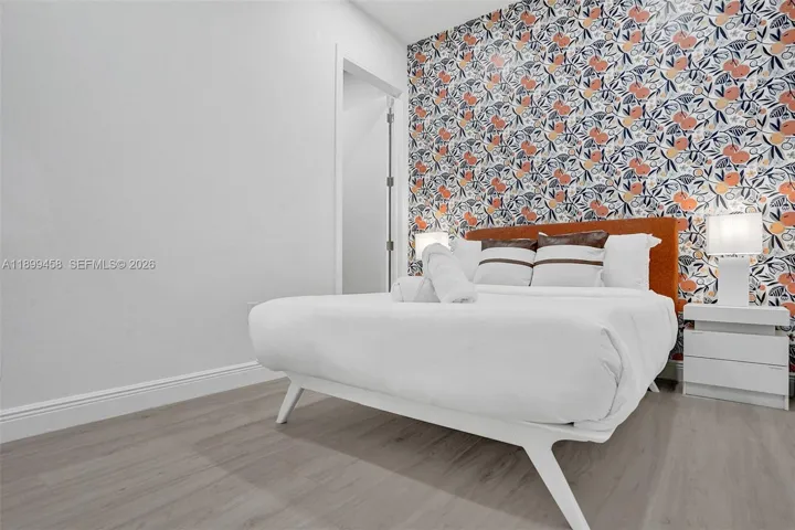 Photo 51