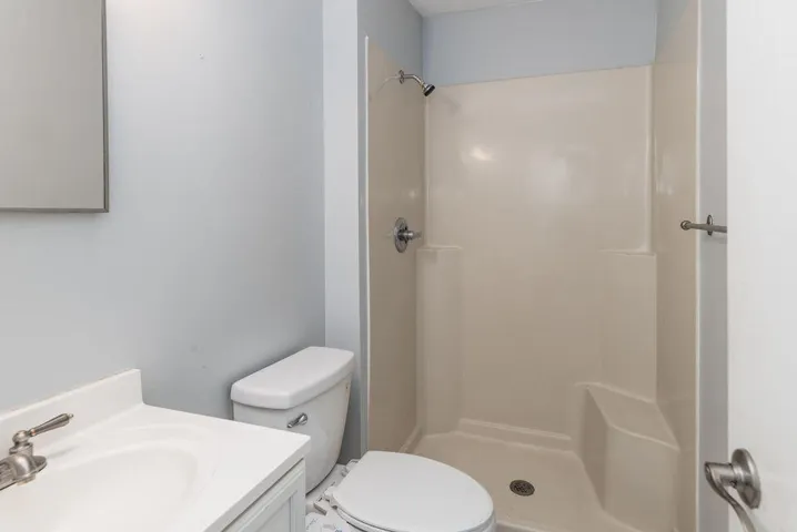 Guest Bathroom 2